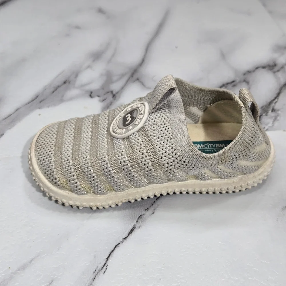 BMCITYBM Toddler Walking Shoes Size 4 Gray Knit Slip On Sneakers First Walker